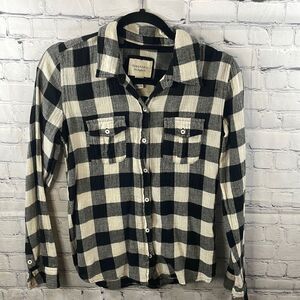 🍁 Women’s Forever 21 Flannel Shirt - Size Small